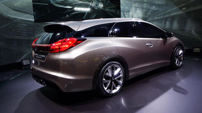 Το Honda Civic Tourer θα βασιστεί στο πρωτότυπο της Γενεύης (εικόνα), ενώ το Tourer Type S, ως πιο σπορτίφ, θα υιοθετεί στοιχεία κι από το Civic Type 